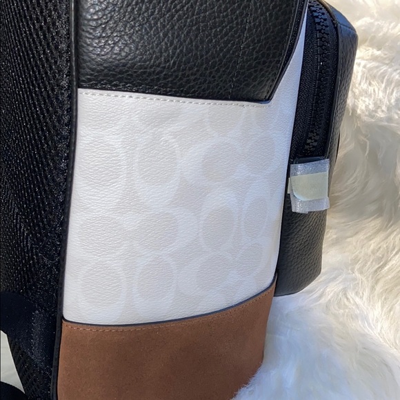 Coach │ Marvel West Backpack In Signature Canvas - Picture 14 of 16